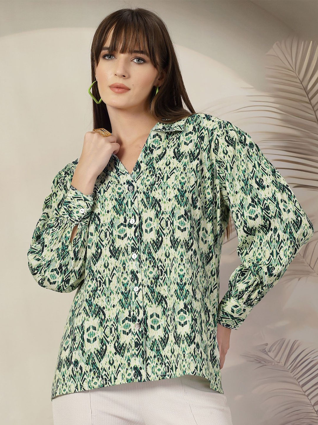

plusS Women Abstract Printed Casual Shirt, Green