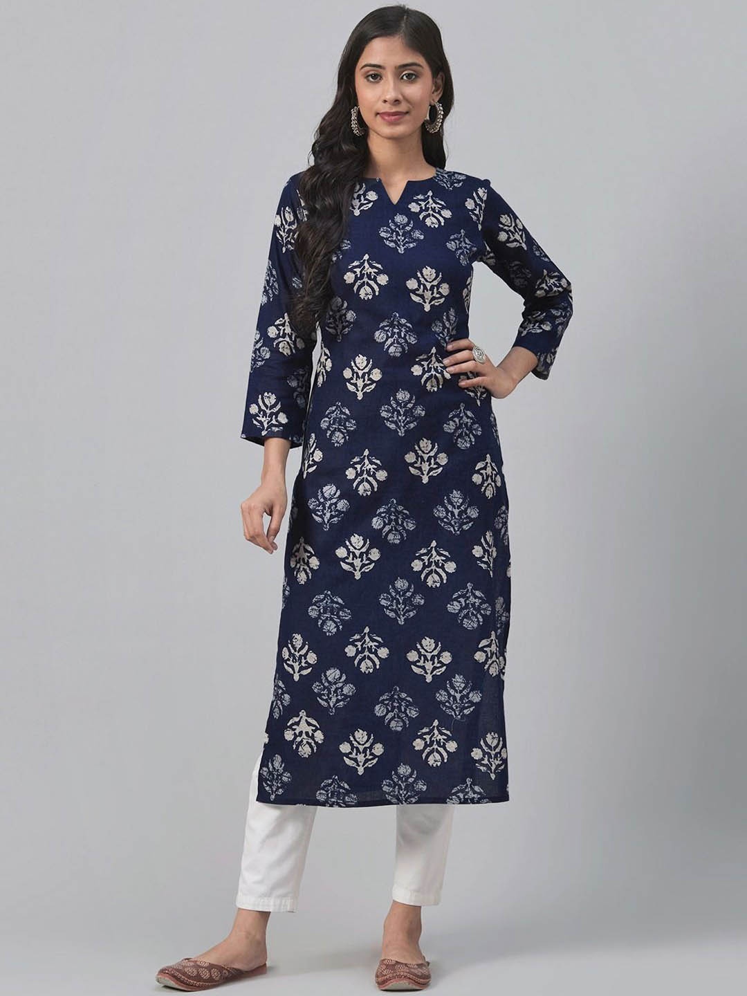 

KALINI Ethnic Motifs Printed Cotton Kurta, Navy blue