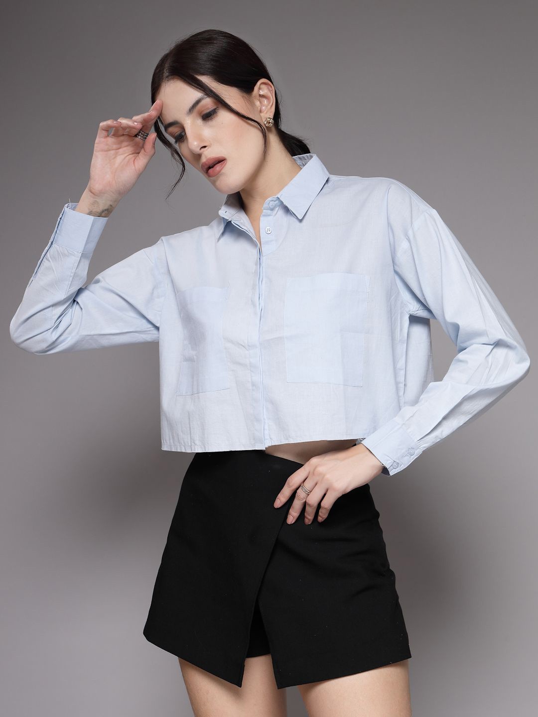 

The Roadster Lifestyle Co. Women Solid Comfort Pure Cotton Pockets Oversized Shirt, Blue