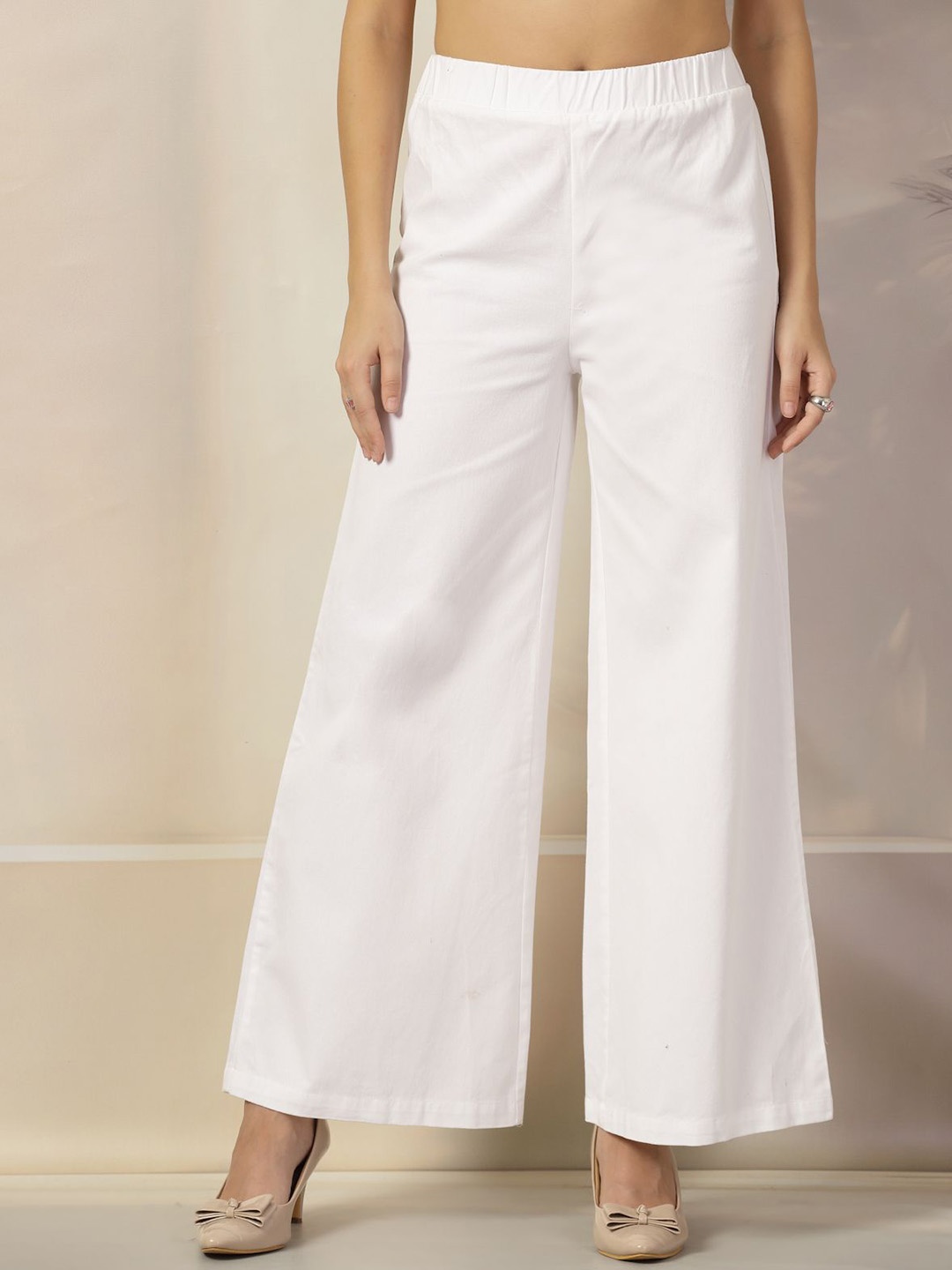 

plusS Women Regular Fit Parallel Trousers, White