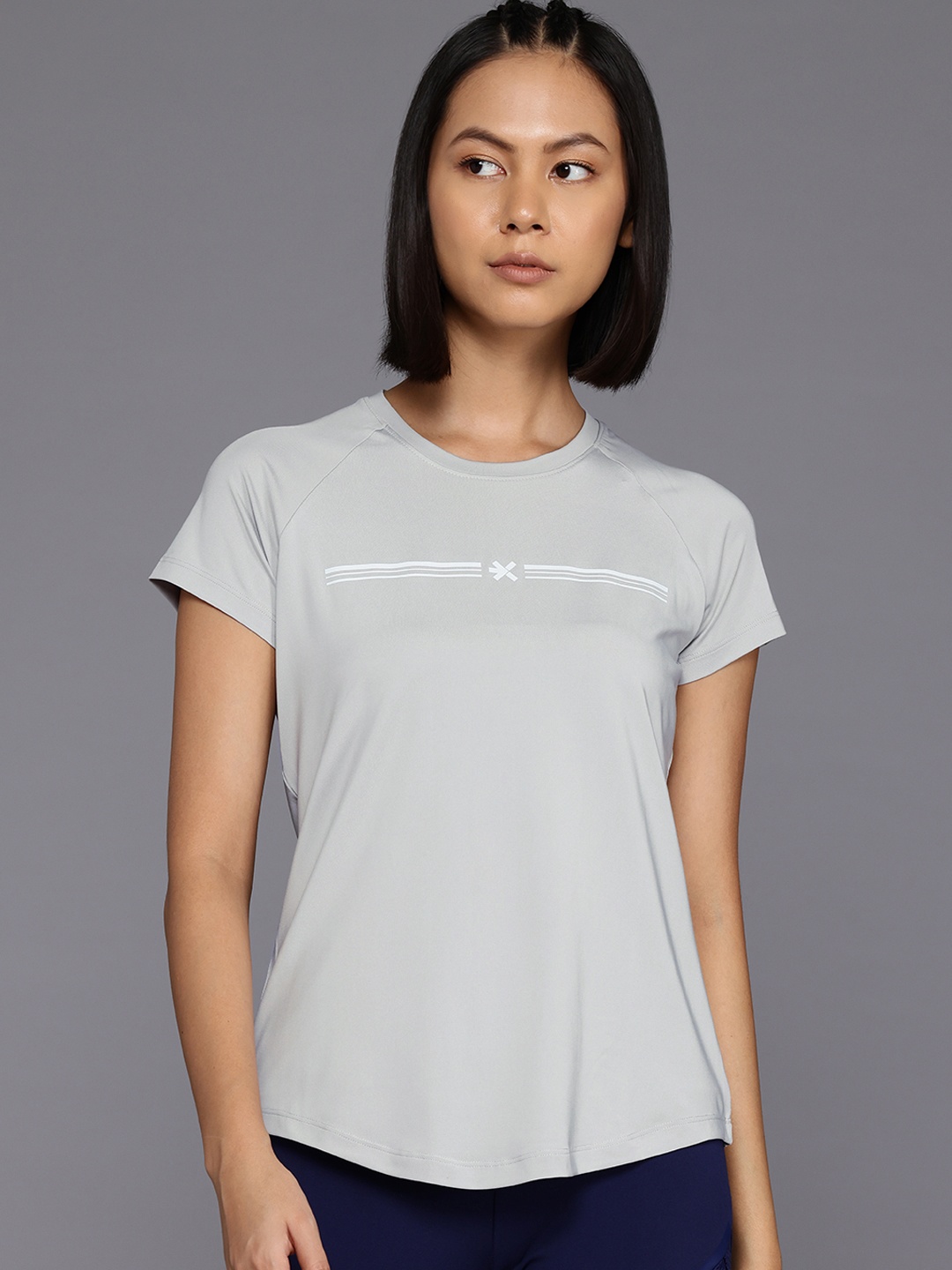 

HRX by Hrithik Roshan Striped Raglan Sleeves Slim Fit T-shirt, Grey