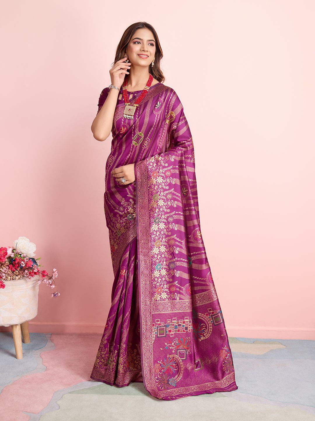 

RICH & ROMAN Ethnic Motif Zari Woven Pure Silk Saree, Purple