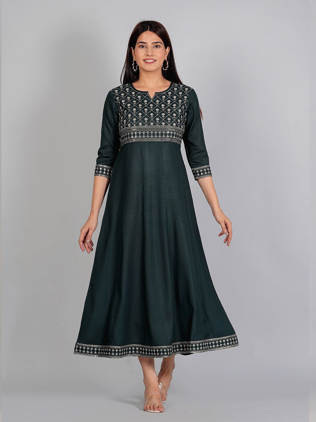 

Radhika Fashion Ethnic Motifs Maxi Dress, Green