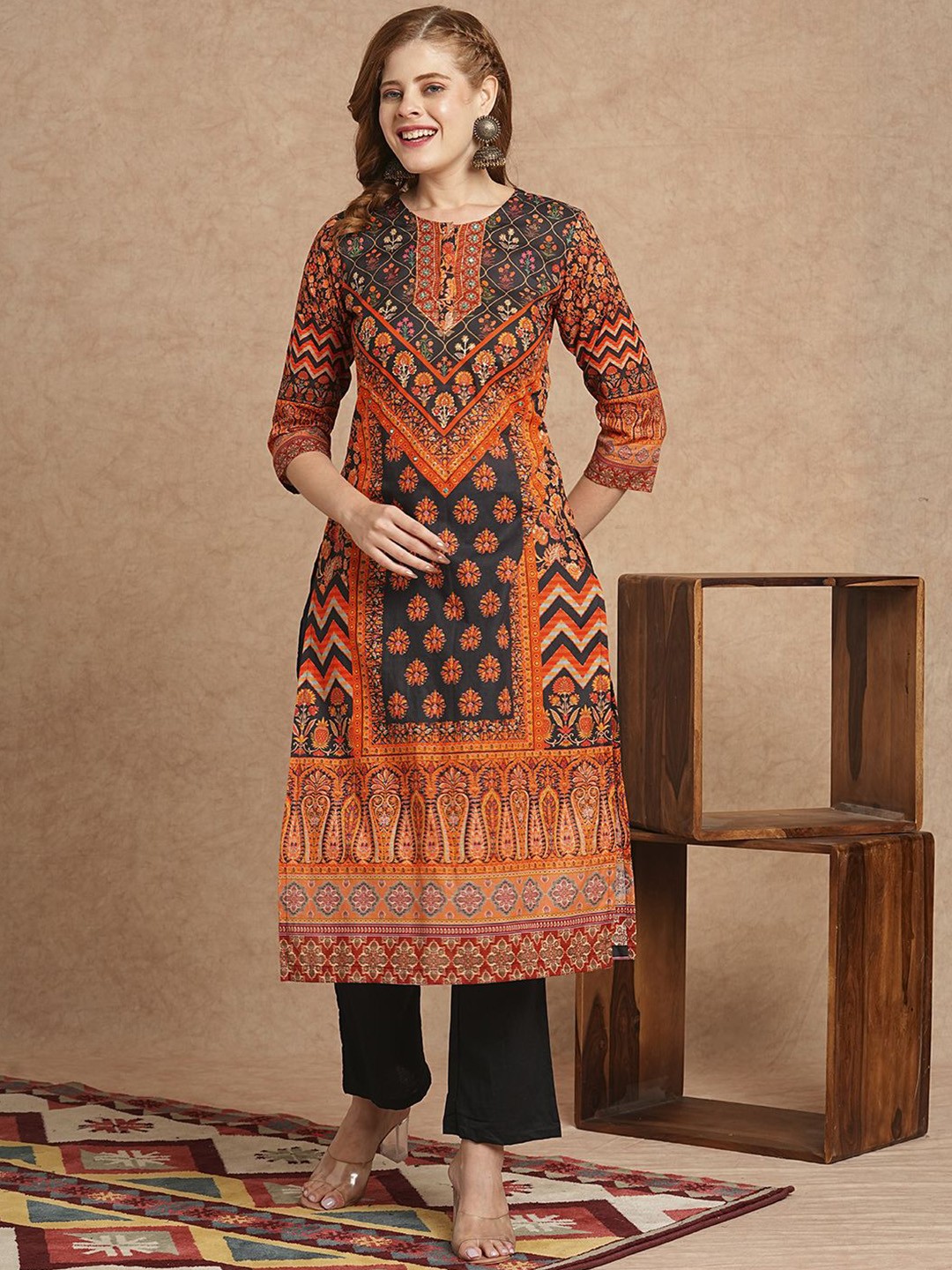 

FASHOR Ethnic Motifs Printed Pure Cotton Straight Kurta With Trouser, Black