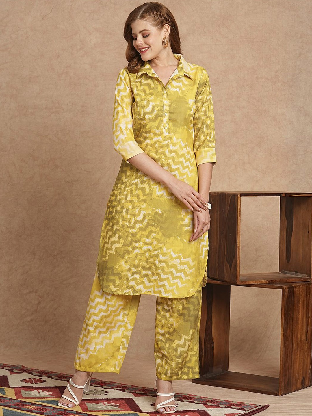 

FASHOR Printed Shirt-Collar Pure Cotton Tunic With Palazzos, Lime green