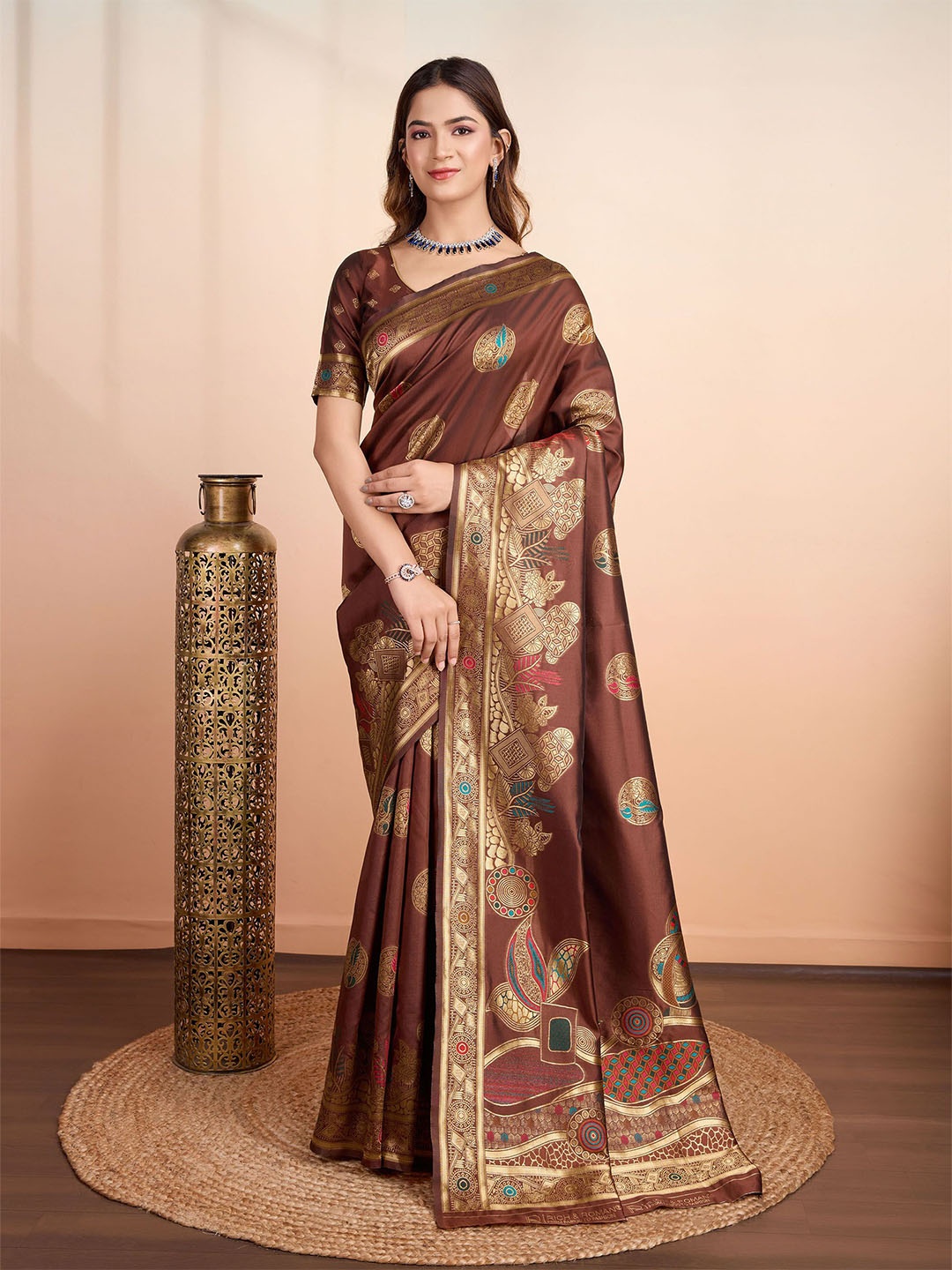 

RICH & ROMAN Woven Design Zari Pure Silk Banarasi Saree, Coffee brown