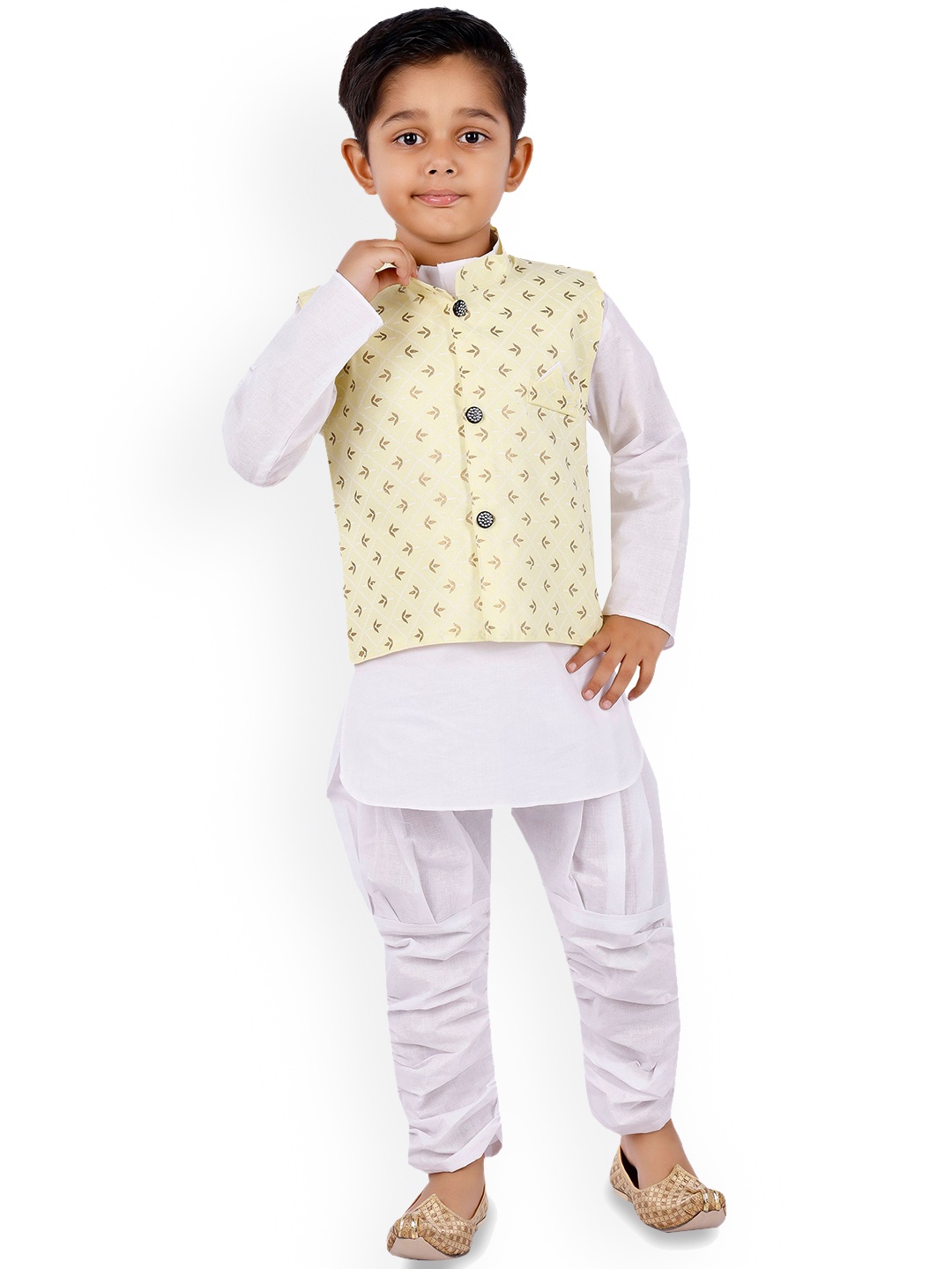 

BAESD Boys Mandarin Collar Straight Kurta With Pyjama & Jacket, Yellow