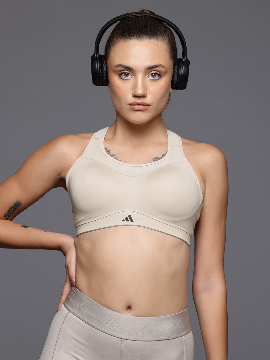 

ADIDAS Full Coverage Lightly Padded Training Bra, Beige