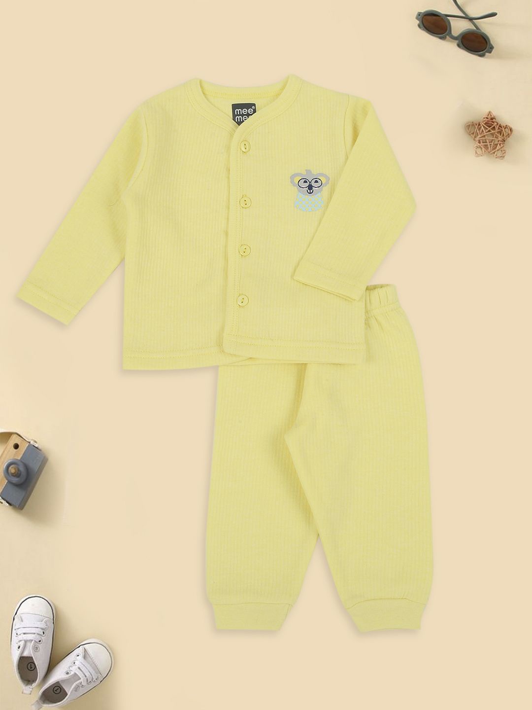 

MeeMee Infants Boys Yellow Long Sleeves Thermal Set
