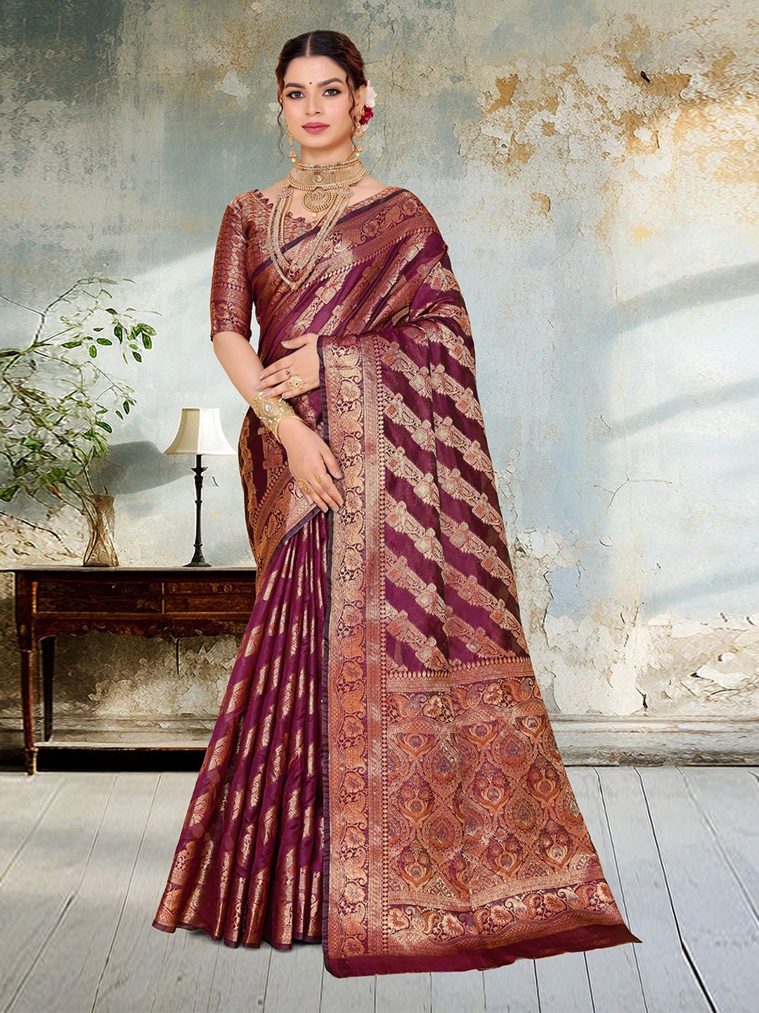 

JAY FASHION Woven Design Banarasi Organza Saree, Magenta