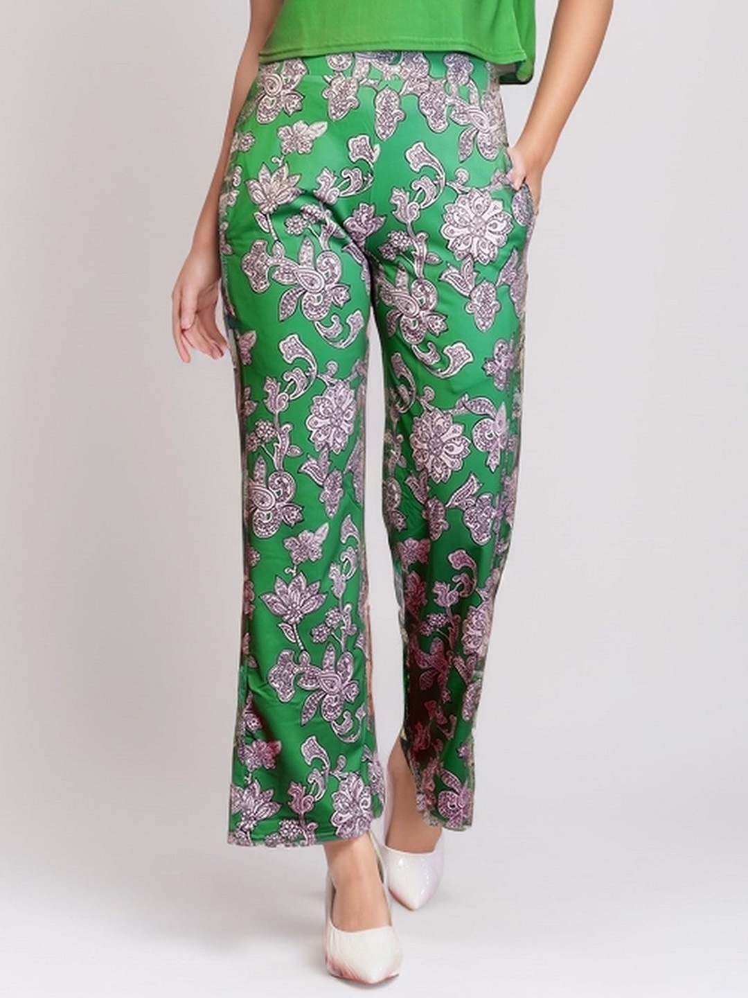 

DressBerry Women Classic Loose Fit High-Rise Easy Wash Floral Trousers, Green