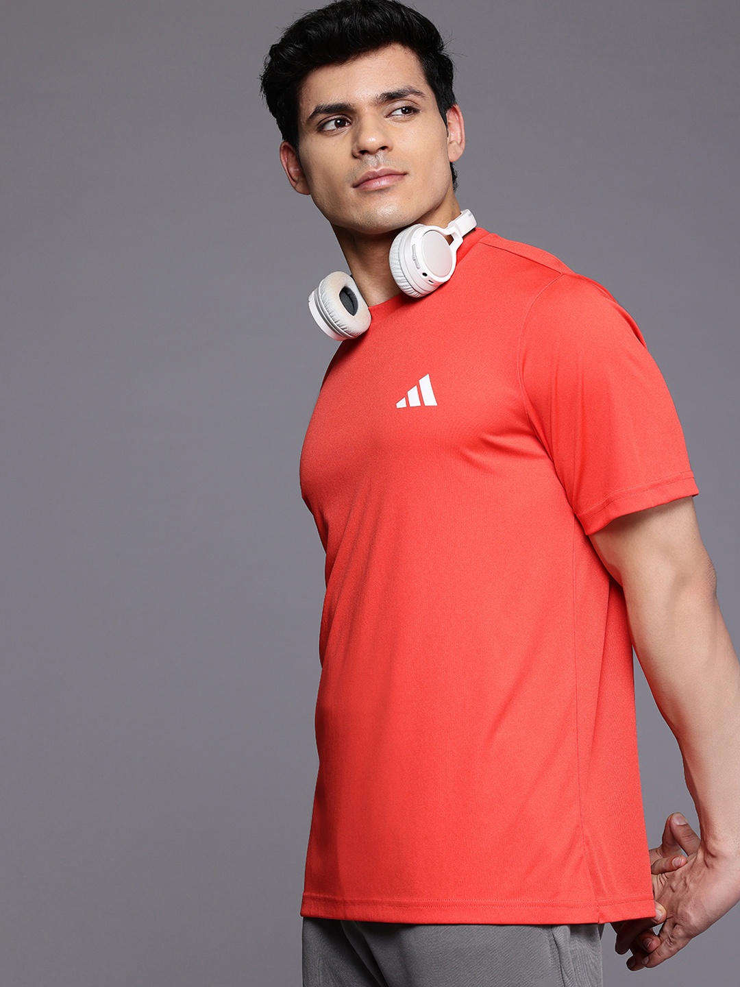 

ADIDAS Solid Poly Training T-Shirt, Red
