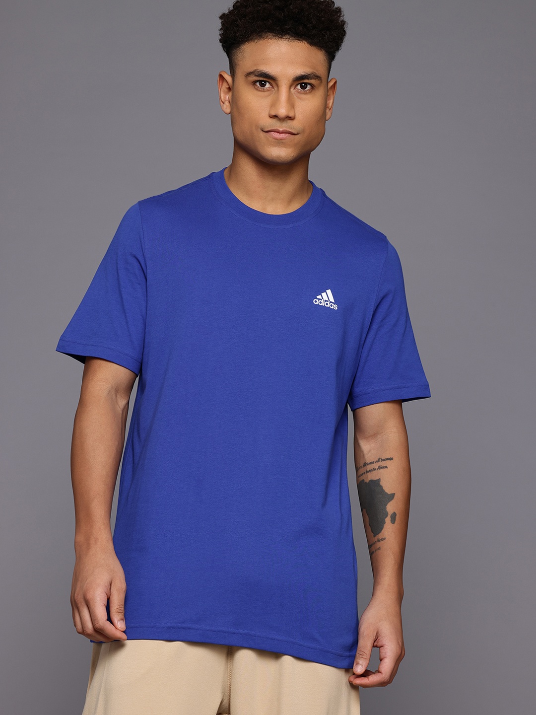 

ADIDAS Solid Cotton T-shirt, Blue
