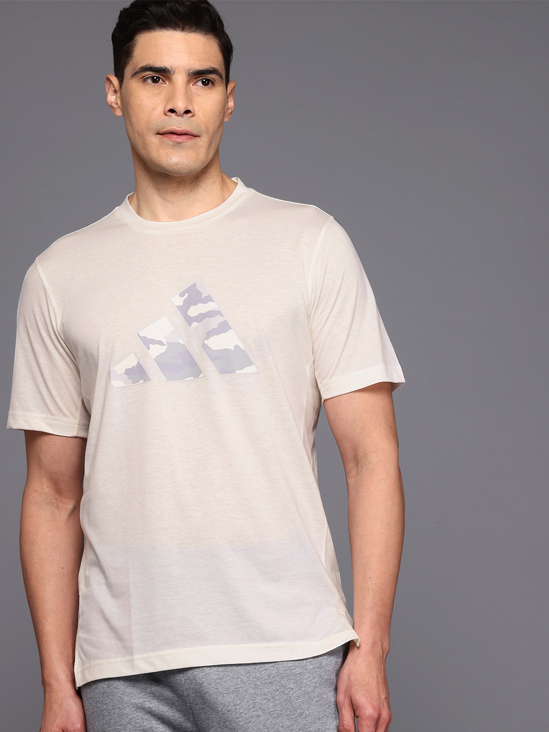 

ADIDAS Train Essentials Camo Logo Print T-shirt, Off white