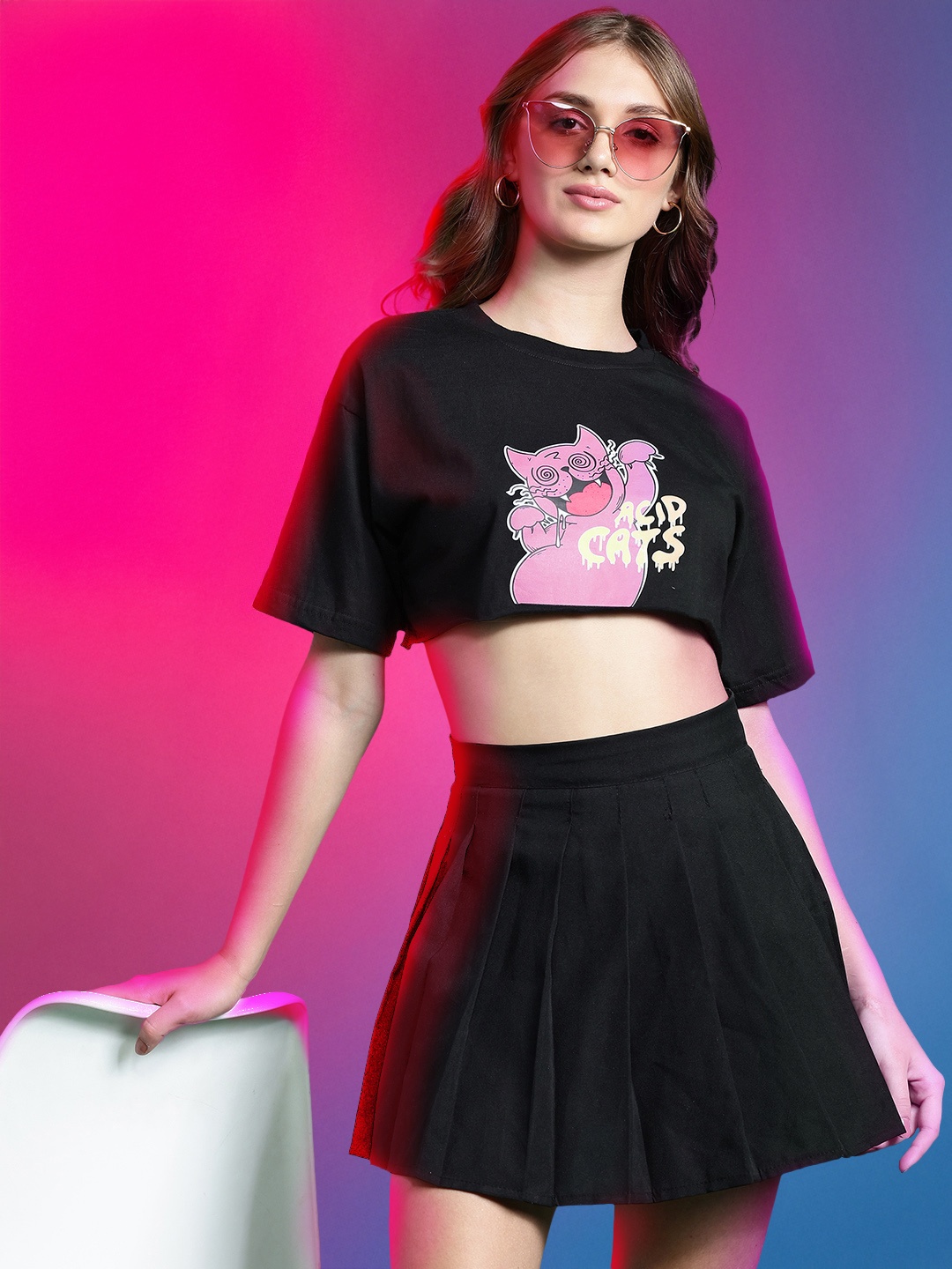 DressBerry Women Typography Printed Pure Cotton Crop T-shirt, Black