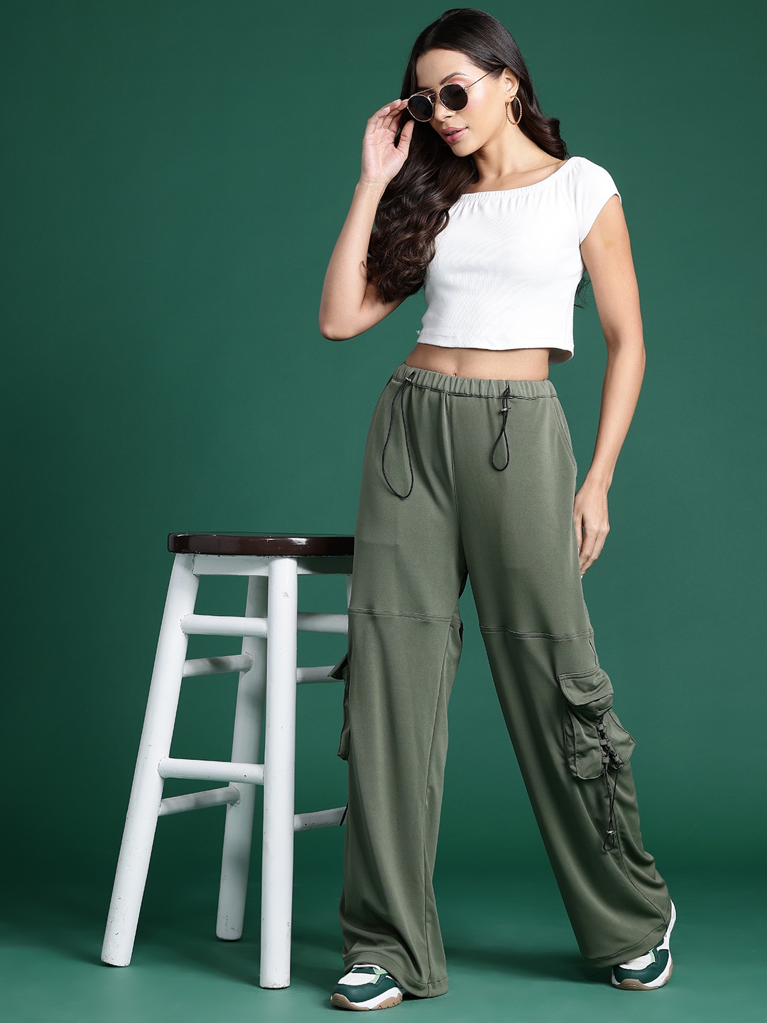 

DressBerry Women Cargo-Style Trousers, Green