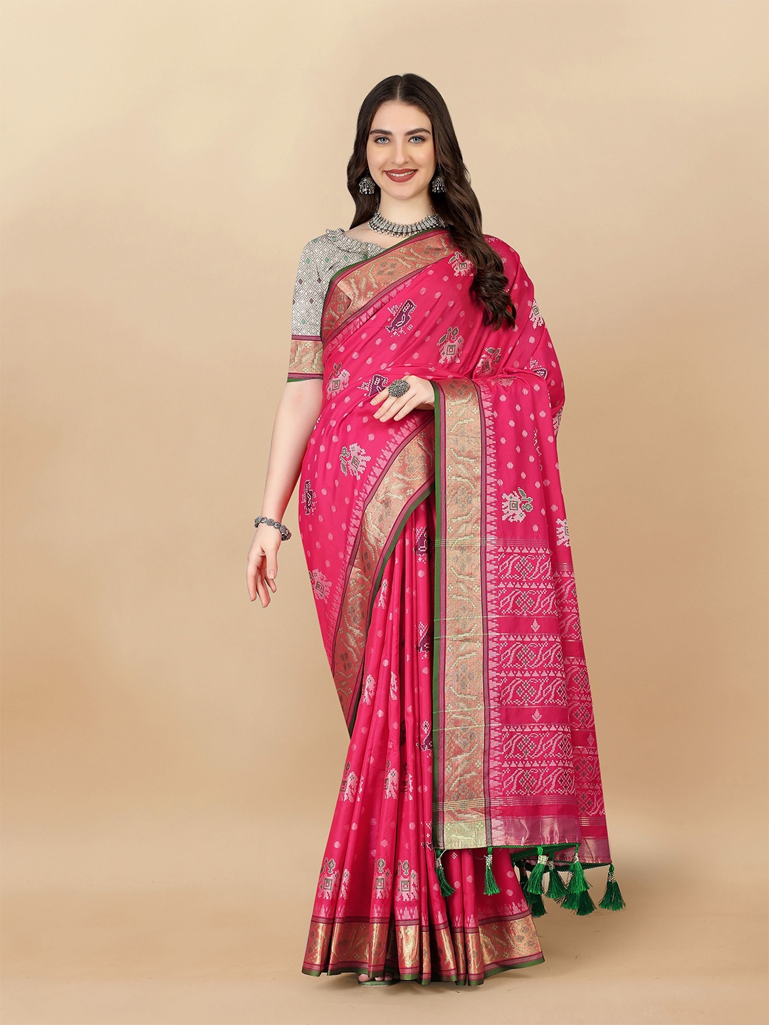 

Upalksh Ethnic Motif Zari Woven Banarasi Saree, Pink