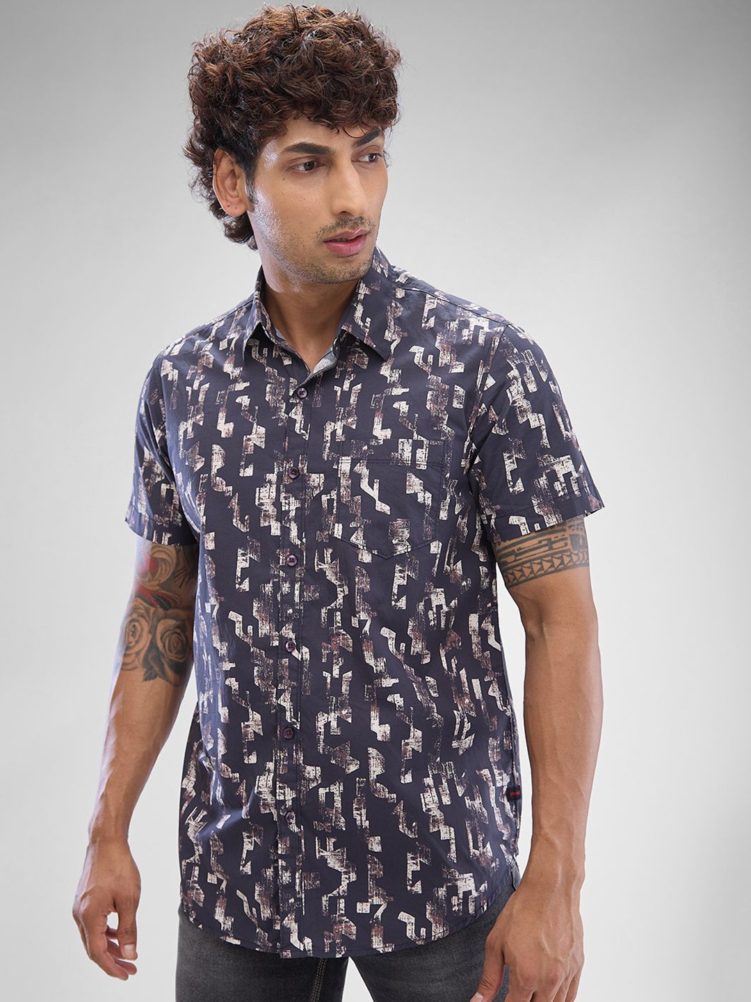 

SPYKAR Men Slim Fit Abstract Printed Casual Shirt, Blue