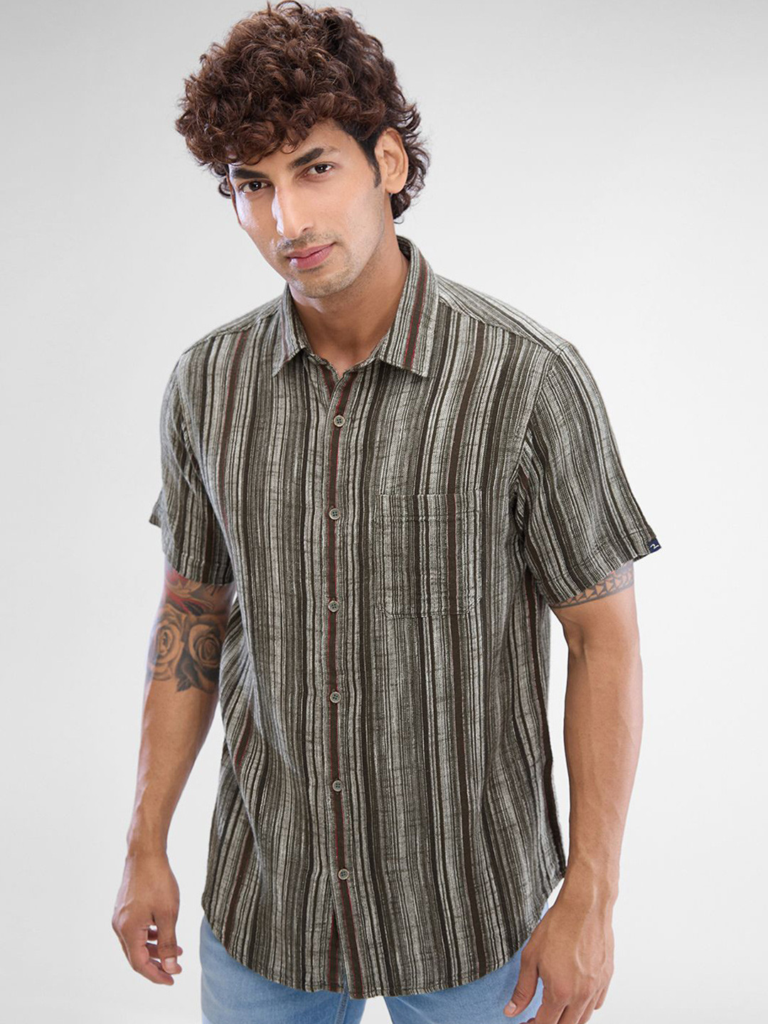 

SPYKAR Men Slim Fit Striped Casual Shirt, Green