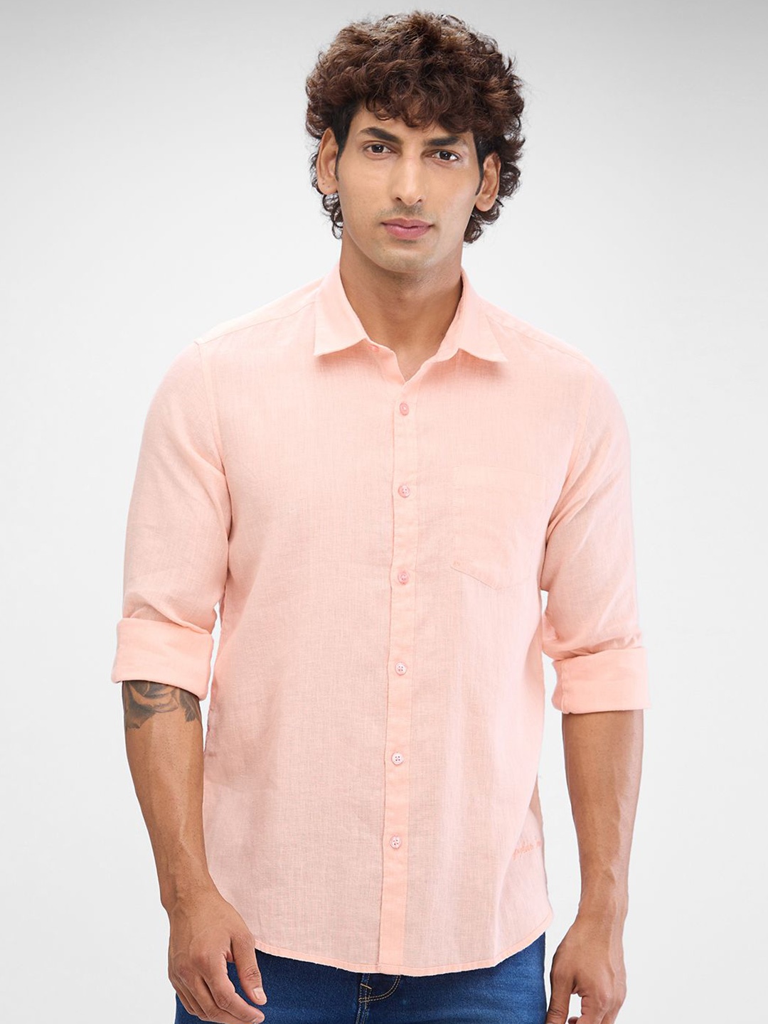 

SPYKAR Men Slim Fit Solid Casual Shirt, Pink