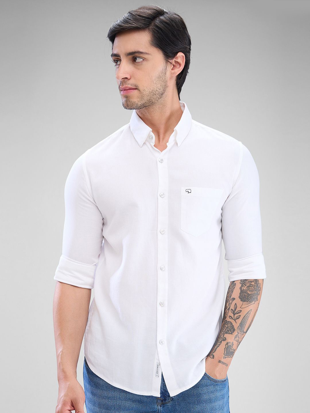 

SPYKAR Men Slim Fit Opaque Solid Spread Collar Casual Shirt, White