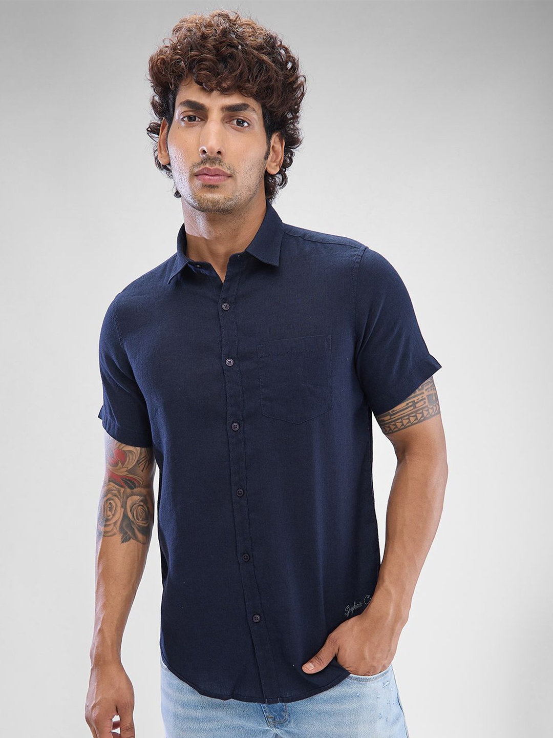 

SPYKAR Men Slim Fit Opaque Casual Shirt, Blue