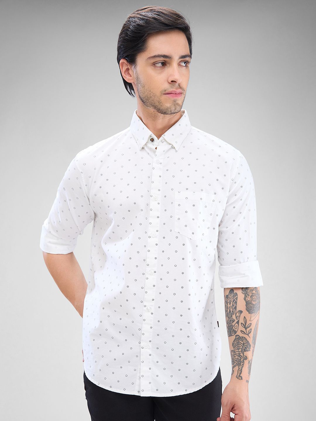 

SPYKAR Men Slim Fit Opaque Printed Casual Shirt, White