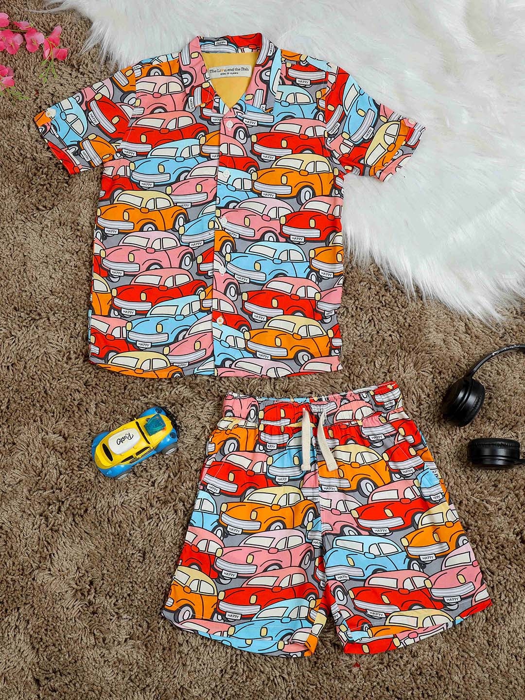 

The Lion and The Fish Boys Conversational Printed Shirt With Shorts, Red