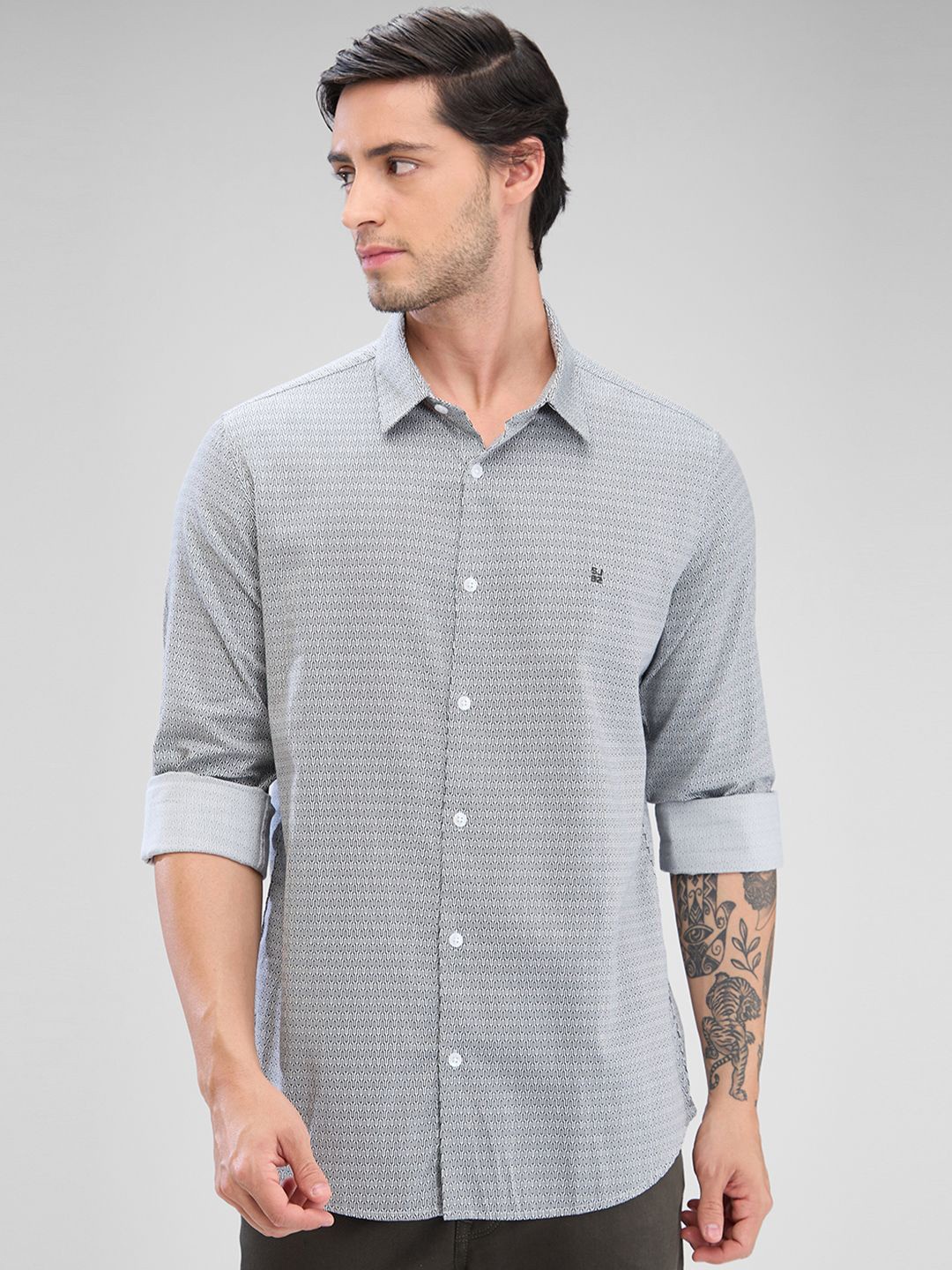 

SPYKAR Men Slim Fit Grid Tattersall Checks Opaque Checked Casual Shirt, Grey