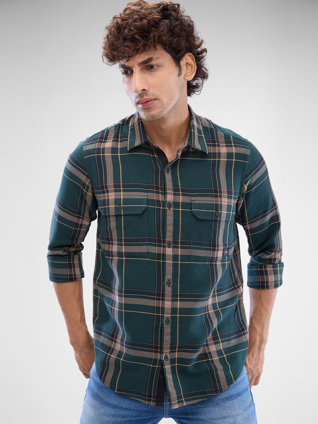 

SPYKAR Men Slim Fit Opaque Checked Spread Collar Casual Shirt, Green