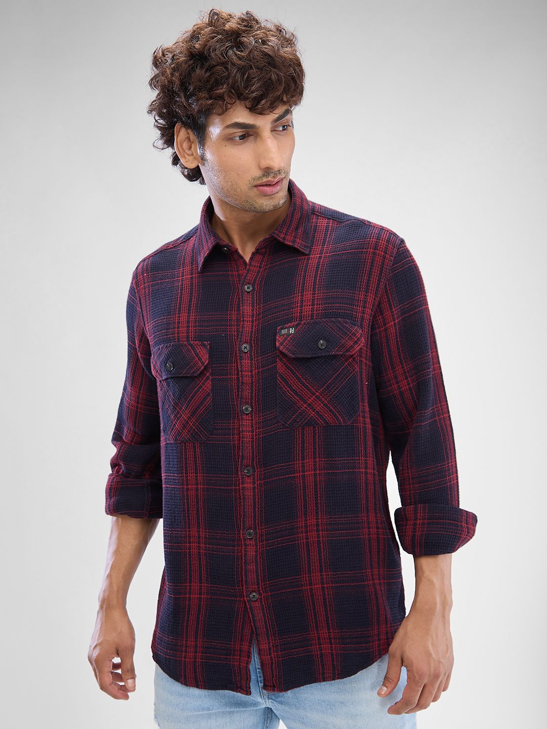 

SPYKAR Men Slim Fit Checked Casual Shirt, Red