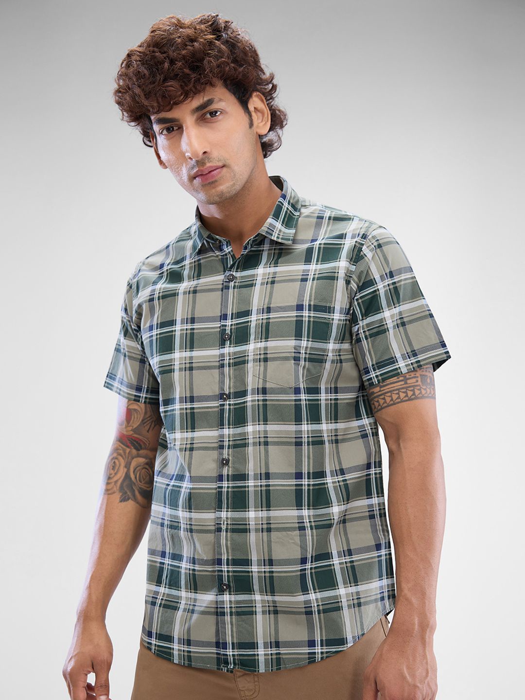 

SPYKAR Men Slim Fit Tartan Checks Opaque Checked Casual Shirt, Green