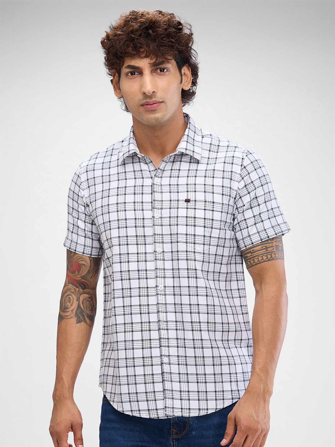 

SPYKAR Men Slim Fit Tartan Checks Opaque Checked Casual Shirt, White