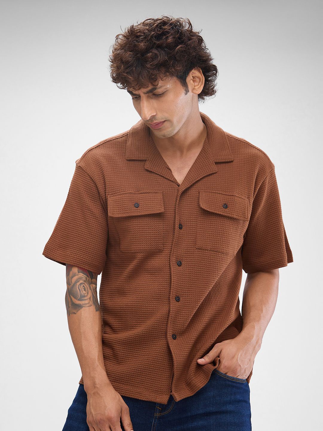 

SPYKAR Men Solid Pocket Detailing Slim Fit Casual Shirt, Brown