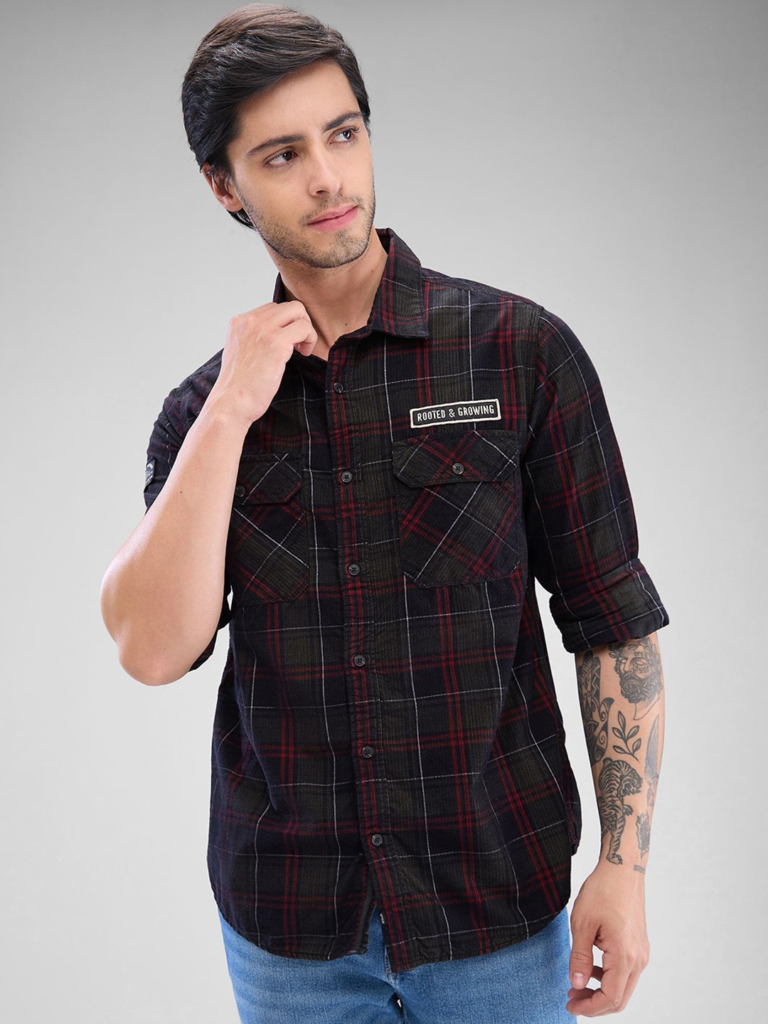 

SPYKAR Men Slim Fit Tartan Checks Opaque Checked Casual Shirt, Black