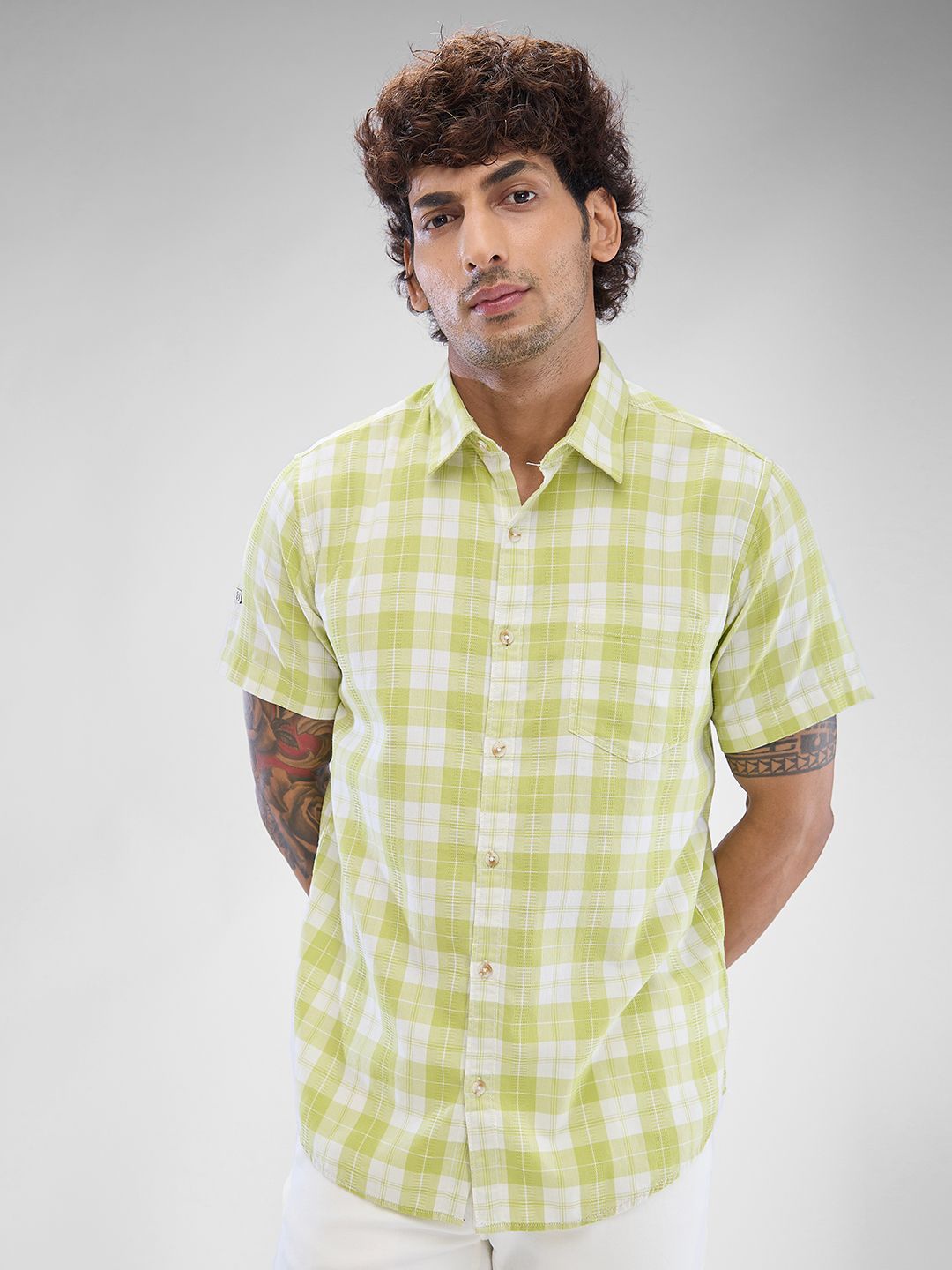 

SPYKAR Men Slim Fit Tartan Checks Opaque Checked Casual Shirt, Green