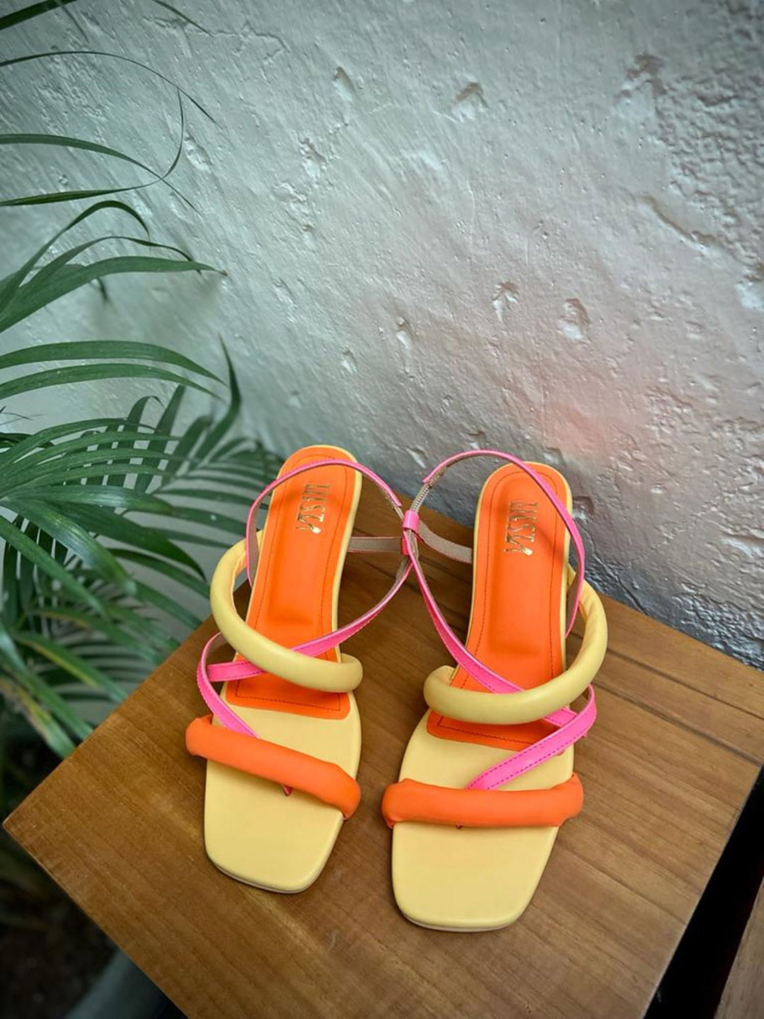 

TIESTA Open Toe Slim Heels, Orange