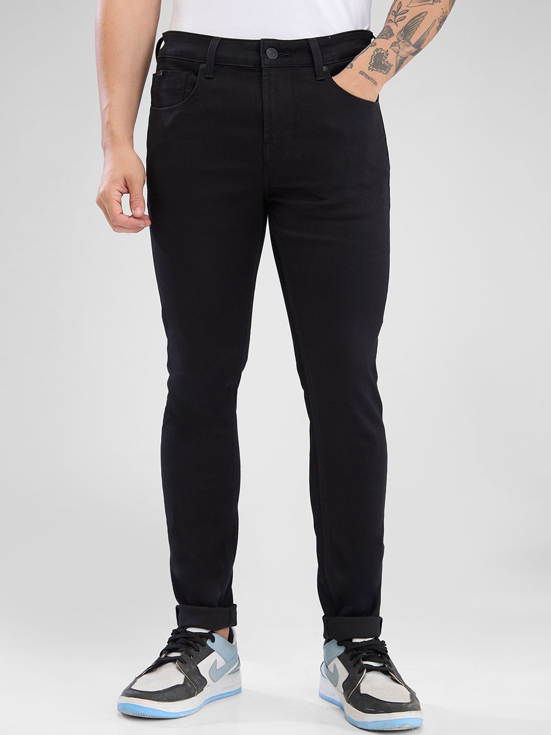 

SPYKAR Men Slim Fit Low-Rise Cotton Stretchable Jeans, Black