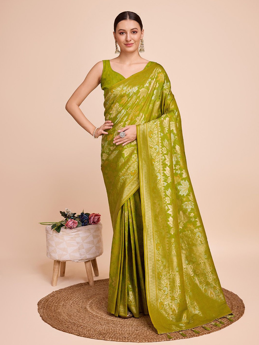 

Mitera Ethnic Motif Zari Woven Pure Silk Banarasi Saree, Olive