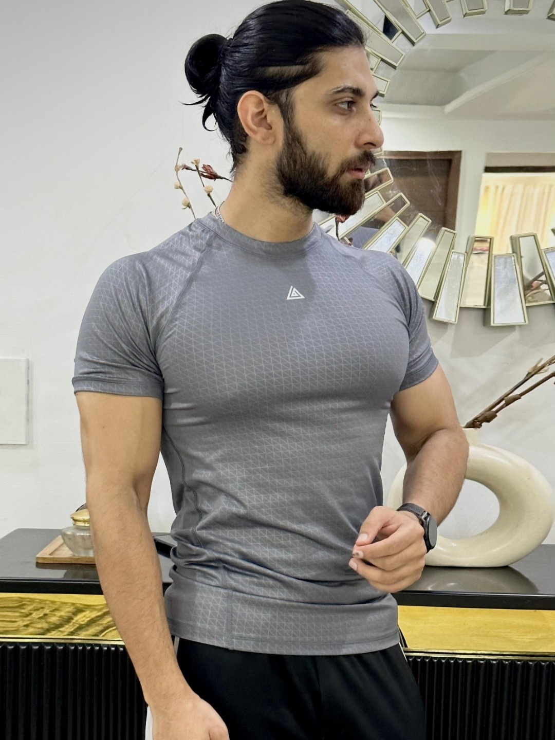 

Aesthetic Bodies Men Printed Round Neck Slim Fit T-shirt, Grey