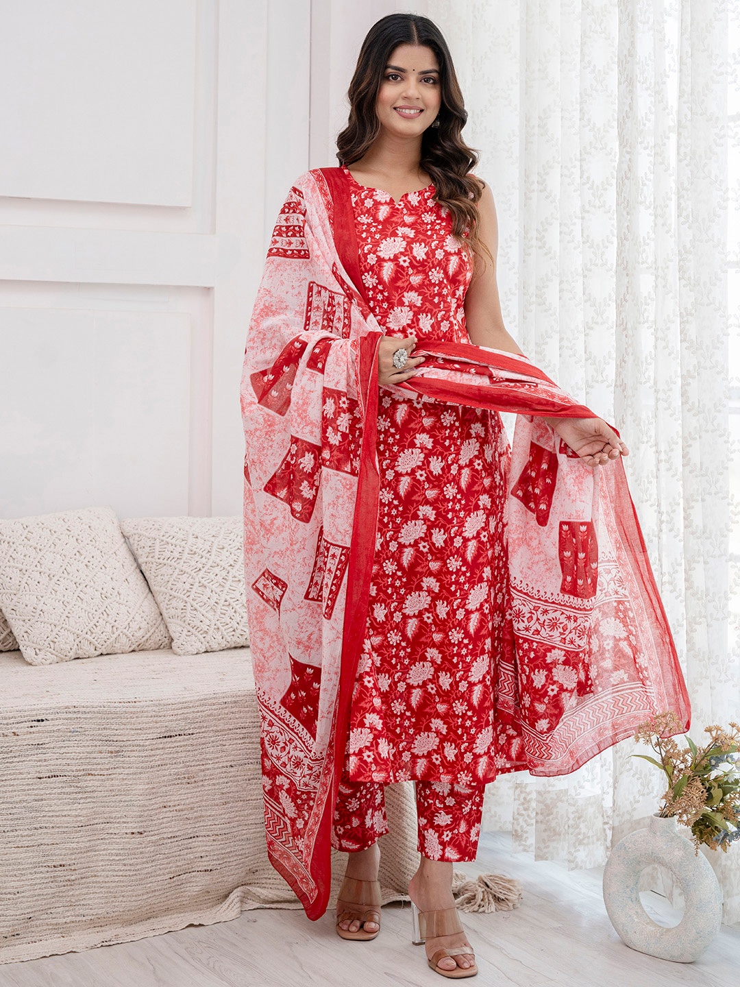 

Nayo Floral Printed Regular Pure Cotton Kurta with Trousers and Dupatta, Red