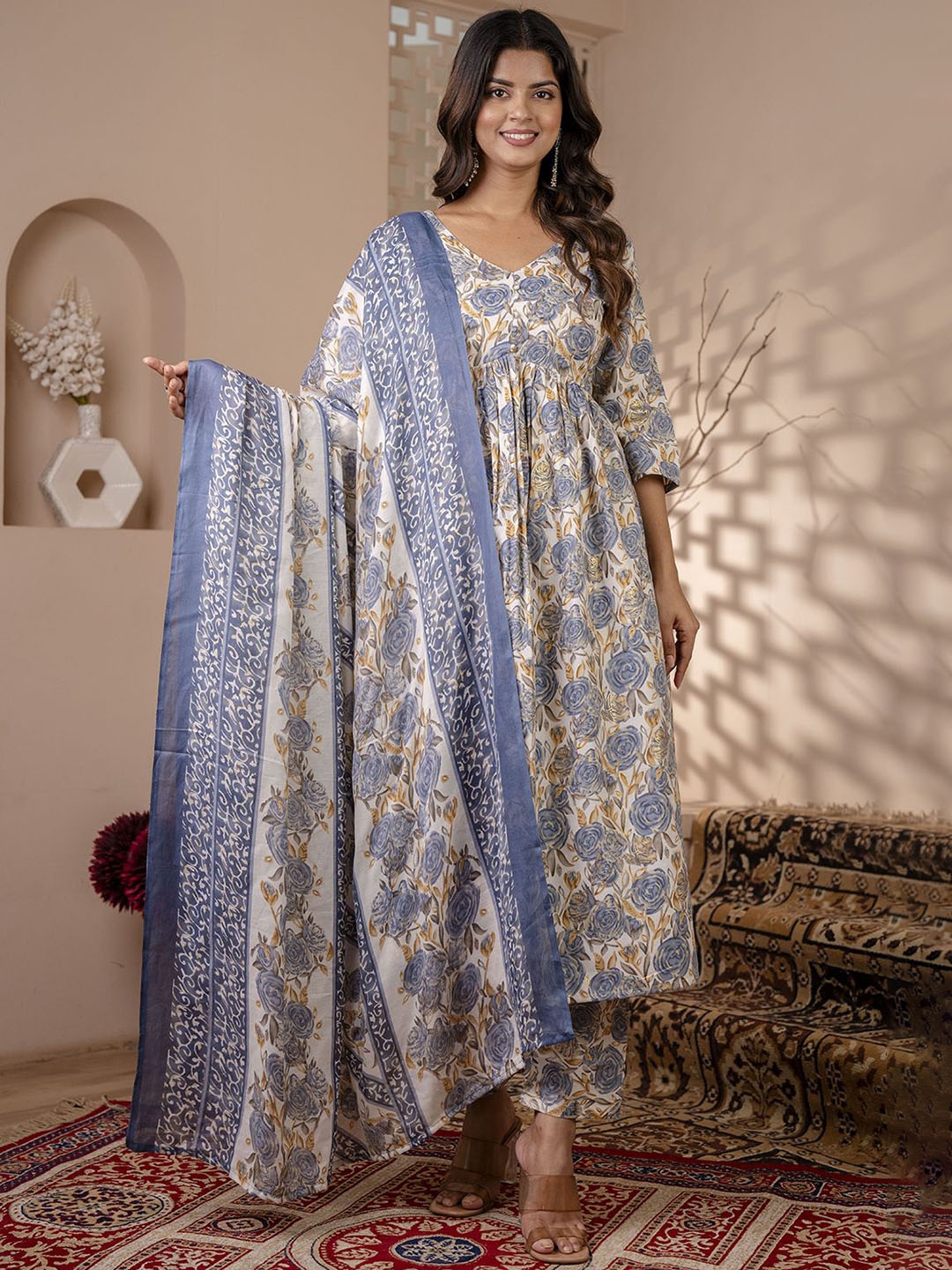 

Nayo Floral Printed Empire Kurta with Trousers & With Dupatta, Off white