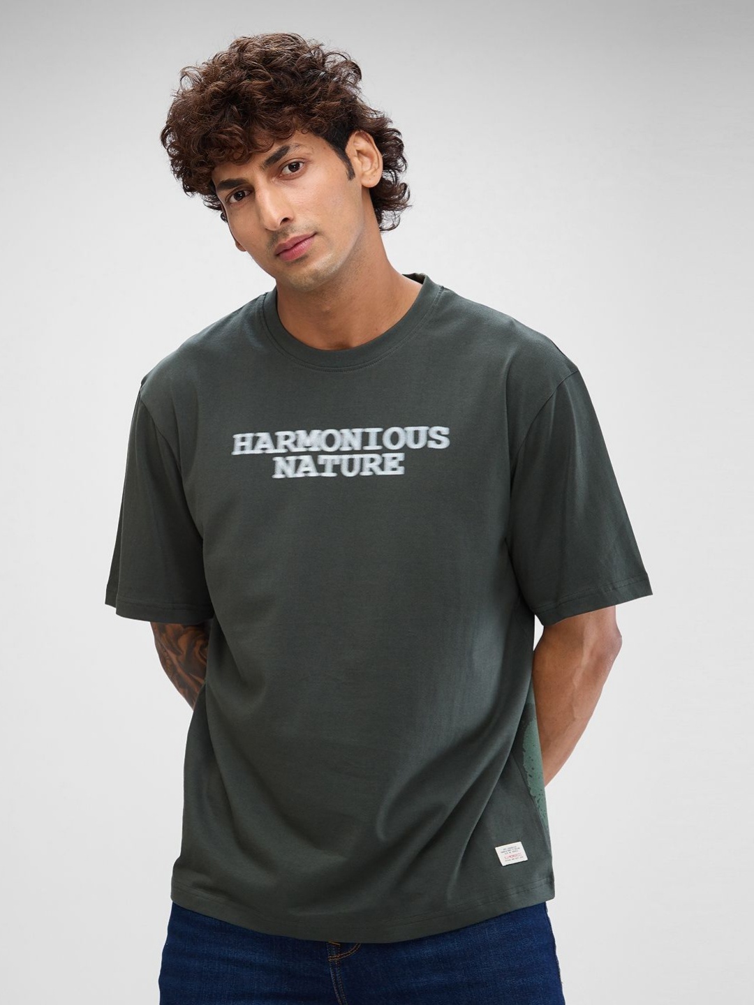 

SPYKAR Men Typography Printed Regular Fit T-shirt, Green