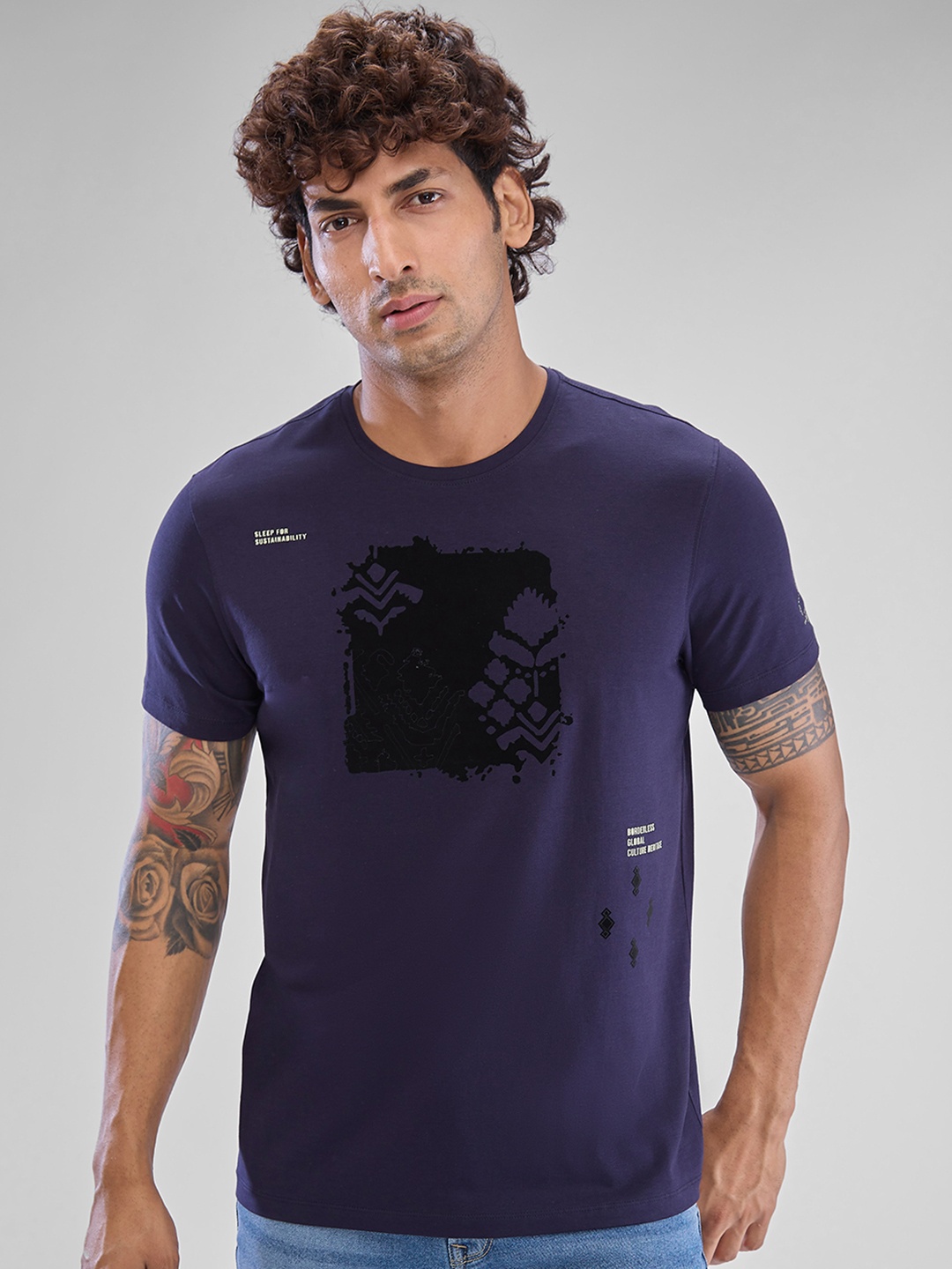 

SPYKAR Men Typography Printed Slim Fit T-shirt, Navy blue