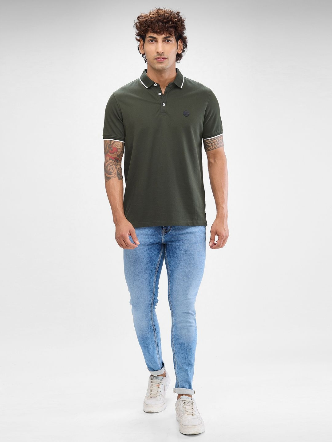 

SPYKAR Men Polo Collar Solid Slim Fit T-shirt, Green