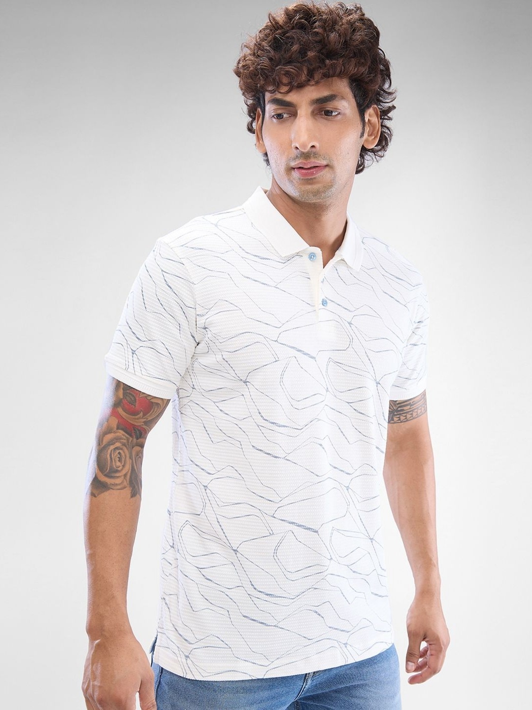 

SPYKAR Men Printed Polo Collar Slim Fit T-shirt, White