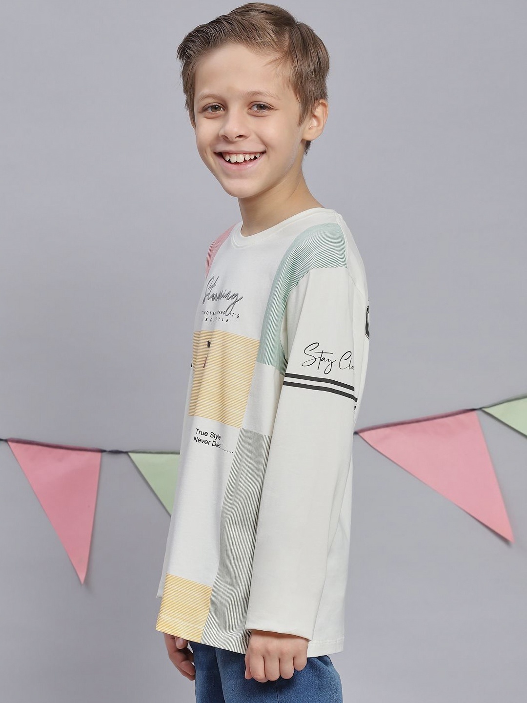 

Monte Carlo Boys Typography Printed T-shirt, Off white