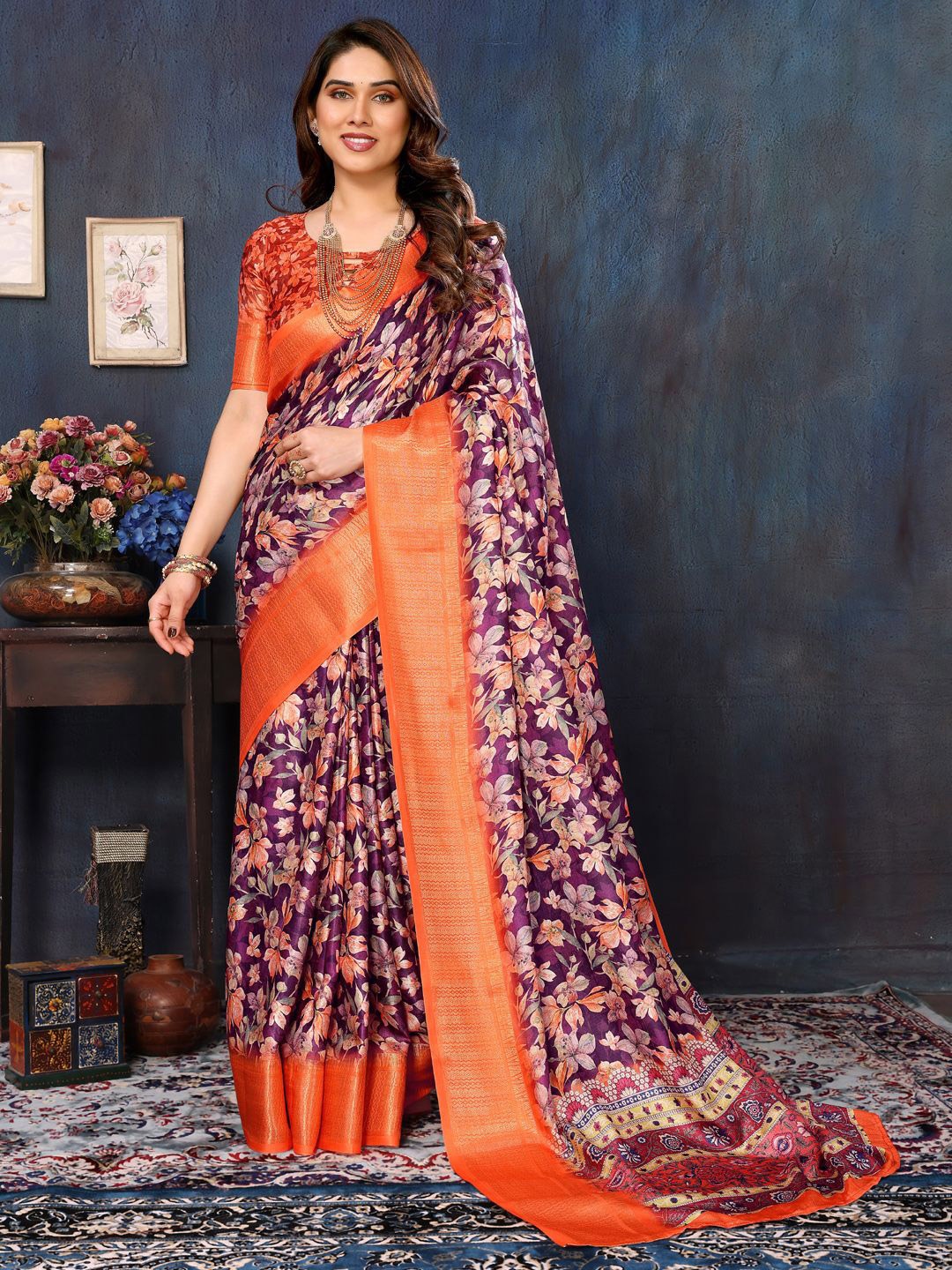 

Mitera Floral Saree, Orange
