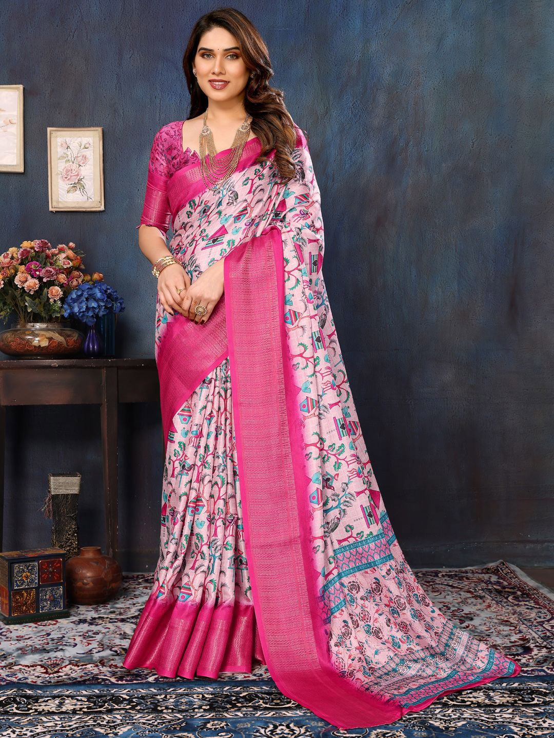 

Mitera Ethnic Motifs Saree With Unstitched Blouse Piece, Pink