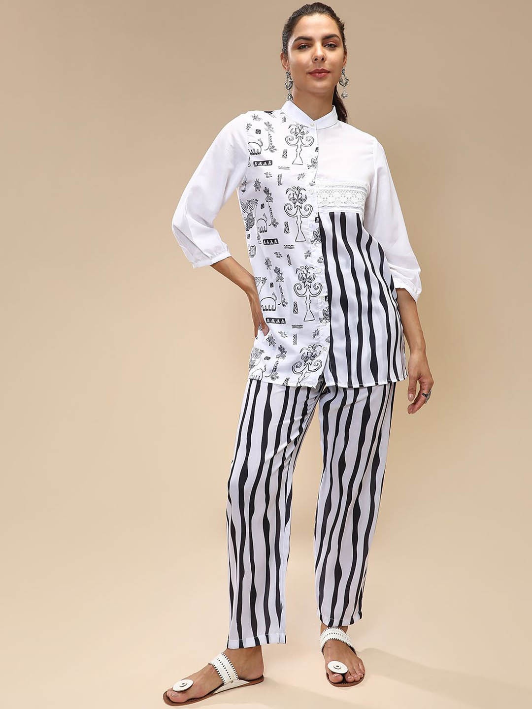 

QISSA Striped Regular Aari Work Kurti with Trousers, Black
